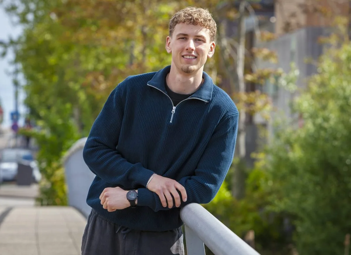 Thijs Louter, oprichter van Louter Leren, op IJburg